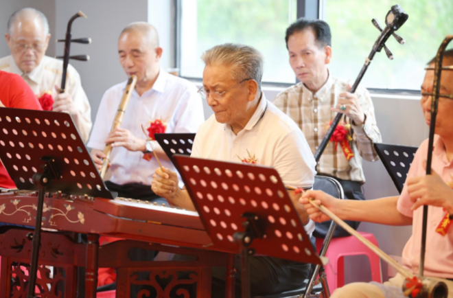 維港口腔公益活動